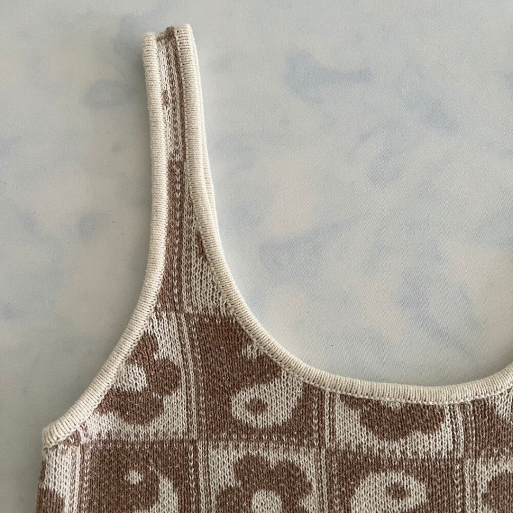American Eagle Retro Flower Knit Cropped Tank Top - Picture 4 of 6